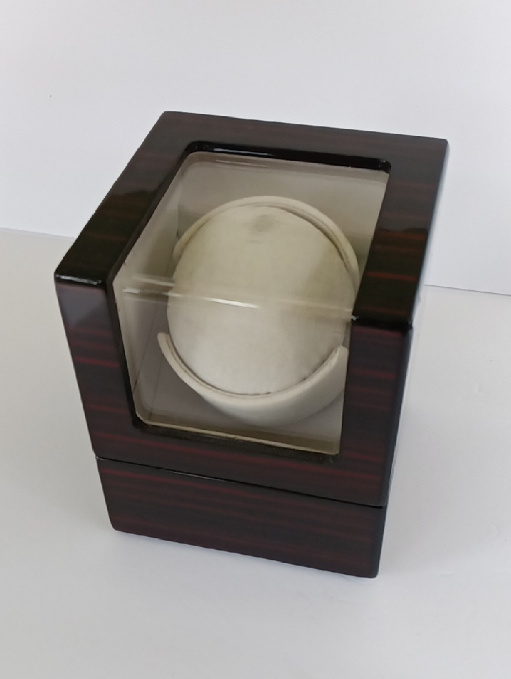 Unbranded Watch Winder w/ Faux Suede interior *Flaw*